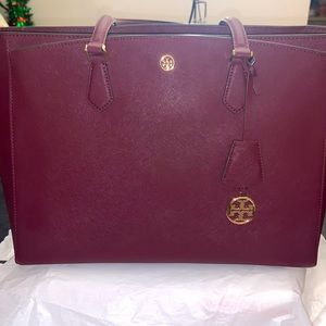 TORY BURCH ROBINSON TOTE BURGUNDY NWOT